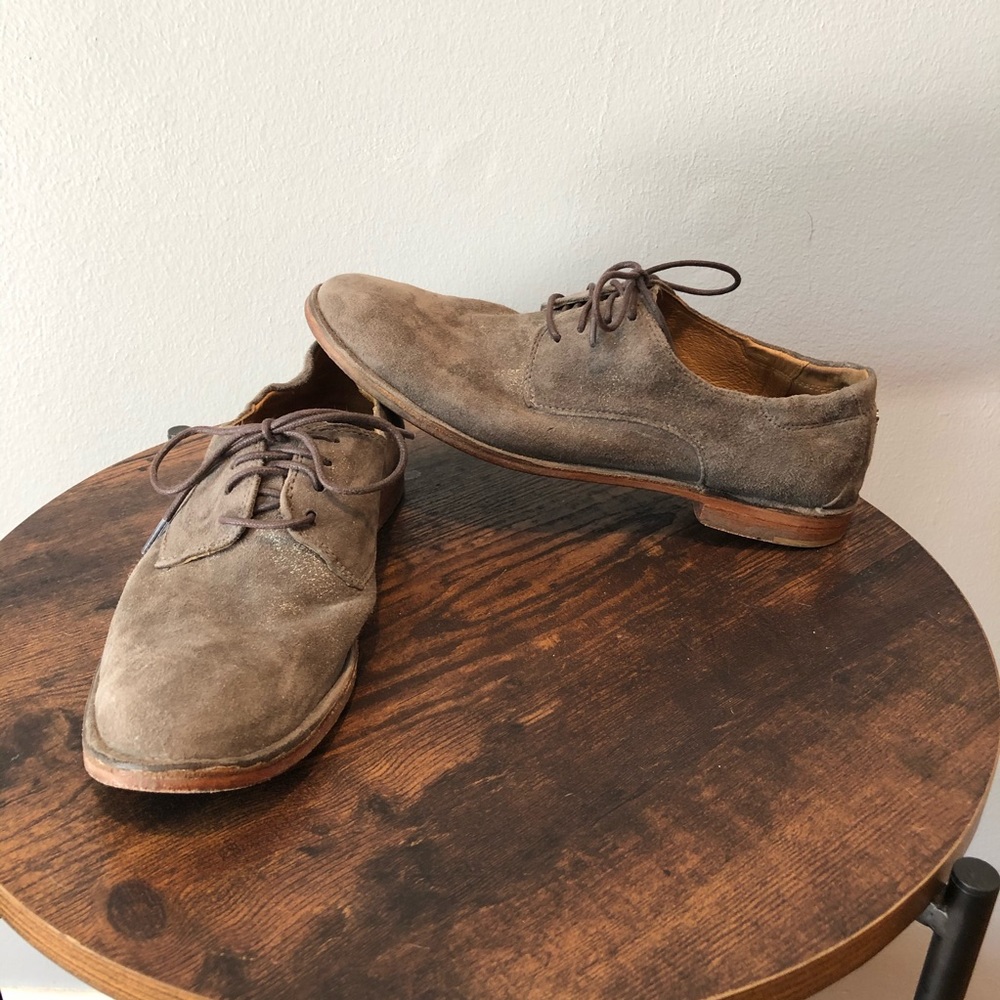 Trask Ana Oxford Womens size 6.5